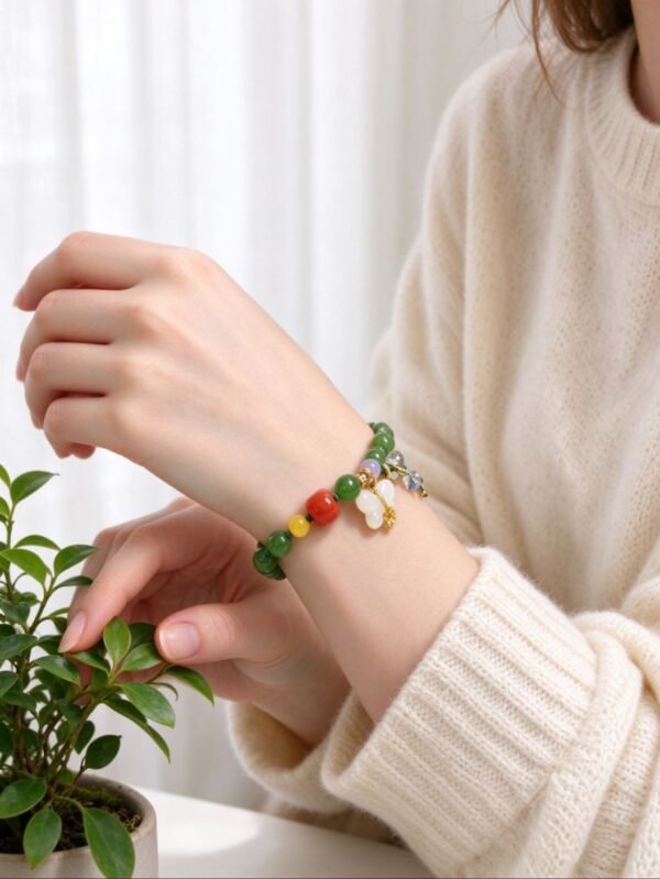Shennong’s Crimson Herbfruit Green Jade Bracelet with Red Agate (10mm)