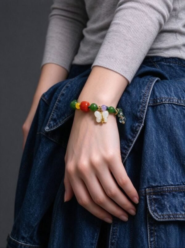 Shennong’s Crimson Herbfruit Green Jade Bracelet with Red Agate (10mm)