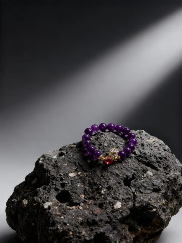 Nüwa’s Blessed Heart Amethyst Crystal Bracelet (11mm) Nüwa’s Blessed Heart Amethyst Crystal Bracelet (11mm)