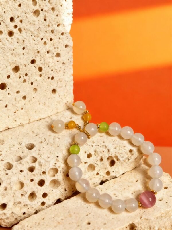Chang’e’s Lunar Dawn White Agate Bracelet with Pink Agate (10mm)