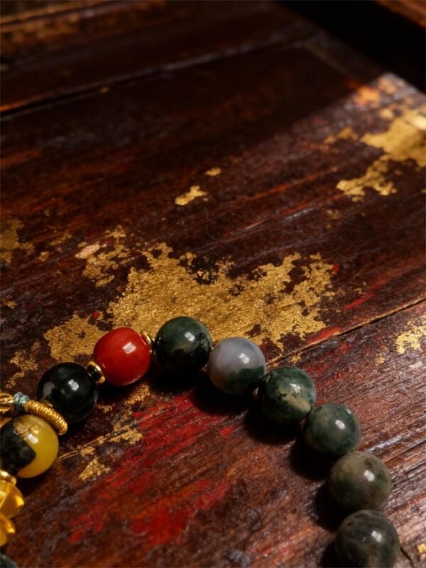 Shennong’s Field Moss Agate Bracelet with Red Agate (10mm) Shennong’s Field Moss Agate Bracelet with Red Agate (10mm)