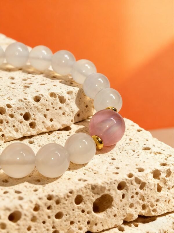 Chang’e’s Lunar Dawn White Agate Bracelet with Pink Agate (10mm)