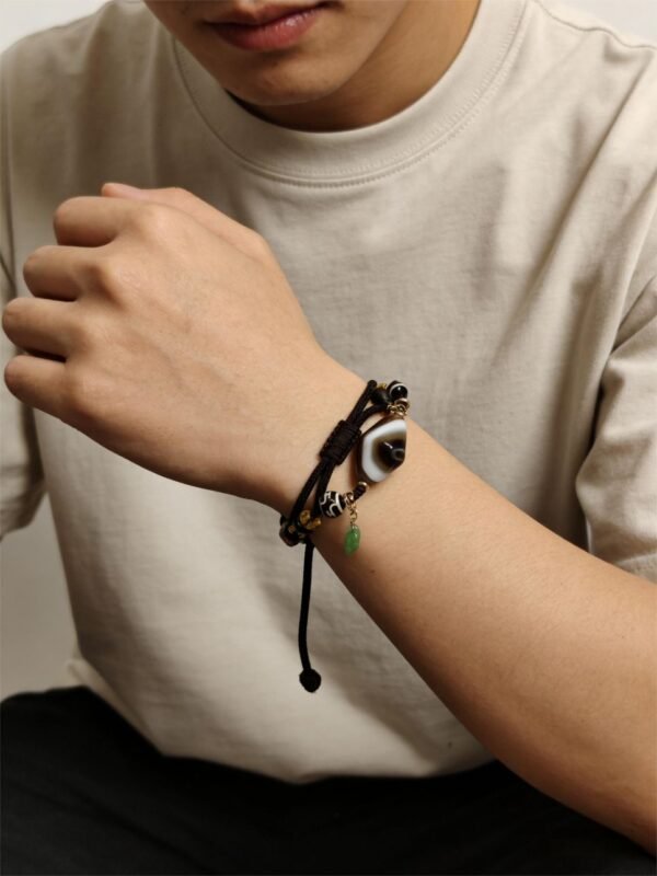 Gonggong’s Turbulent Black Dzi & Agarwood Pendant Necklace