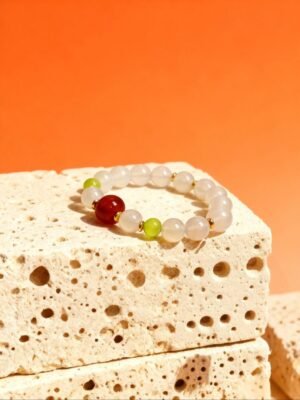 Chang’e’s Lunar Stillness White Agate Bracelet (10mm)